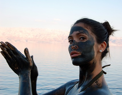 Dead Sea Black Mud Vitiligo Leucoderma Treatment