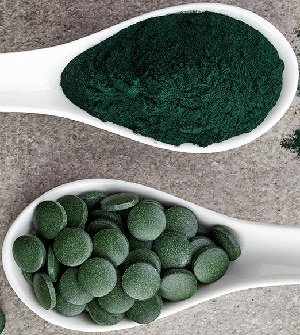 Spirulina Green powder tablets Vitiligo white spots